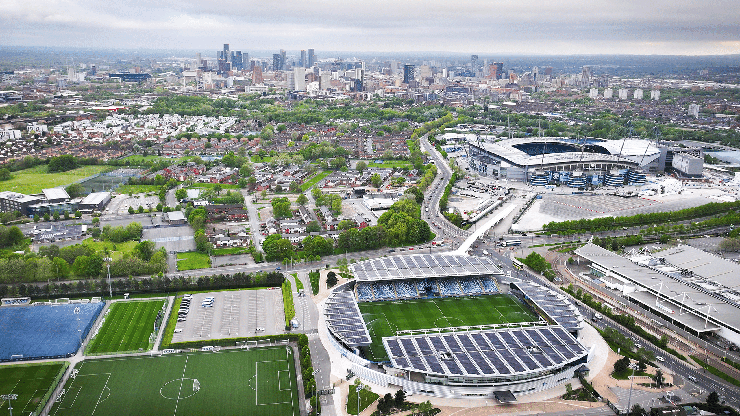 Manchester City FC solar array on stadiums
